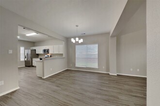 Building Photo - 3256 Rachel Ln