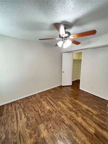 Foto del edificio - 9520 Royal Ln