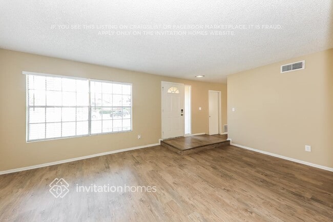 Foto del edificio - 12761 Harlow Ave