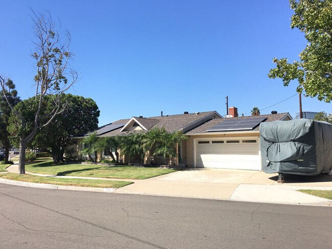 Foto del edificio - 498 Pierpont Dr