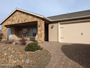 Building Photo - 3057 Trail Walk