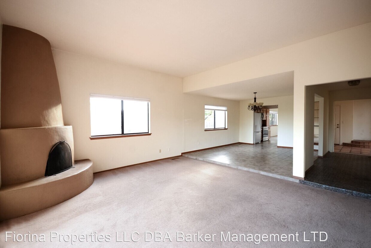 Primary Photo - 2 br, 2 bath House - 280 Loma Entrada