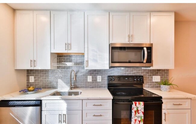 Photo - 11817 Coopers Ct Townhome