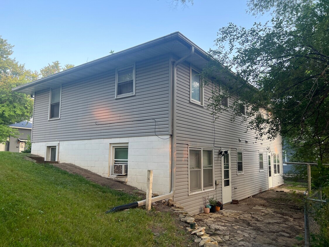 Foto del edificio - 1607 2nd Ave NE