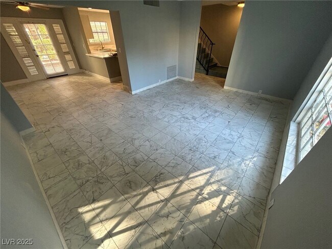 Foto del edificio - 596 Tam O Shanter