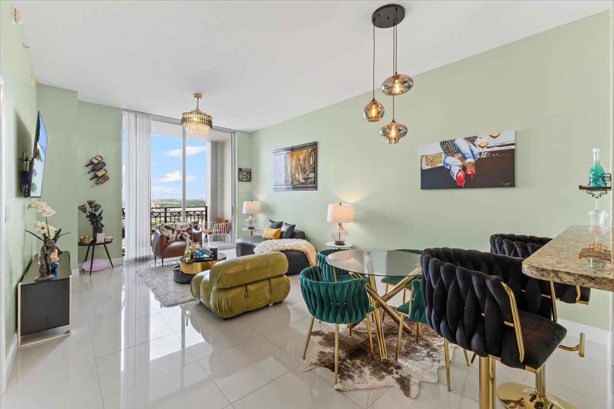 Foto principal - 550 Okeechobee Blvd