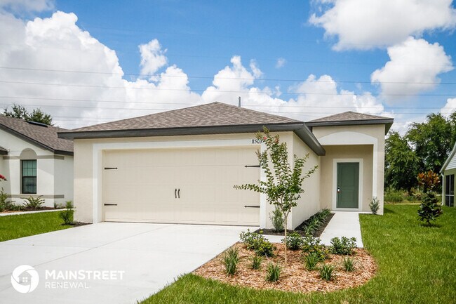 Foto del edificio - 8503 Silverbell Loop