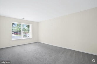 Building Photo - 1207 Yarmouth Ln