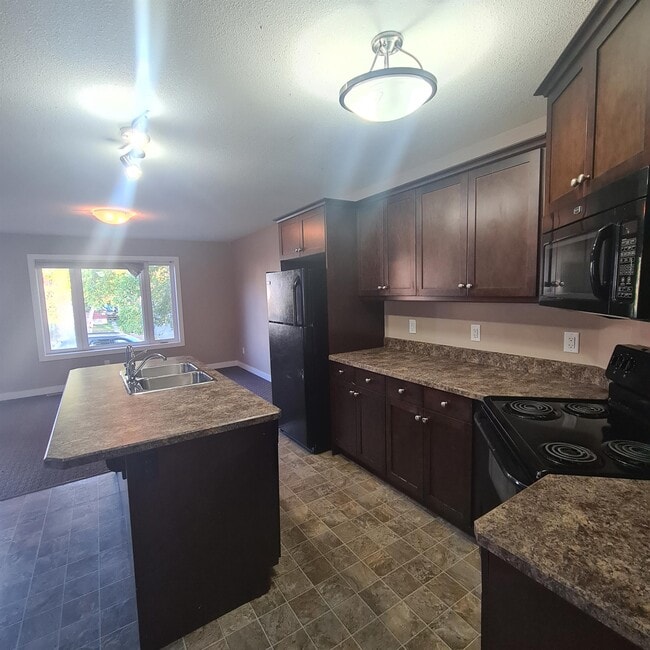 Photo du bâtiment - 420 Toronto St