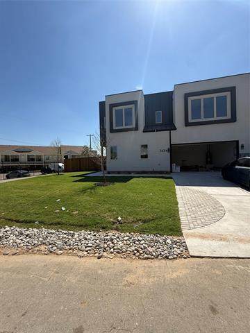 Building Photo - 5634 Mesa Cir