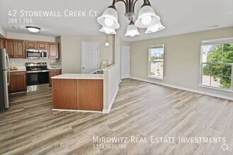Building Photo - 42 Stonewall Creek Ct