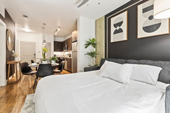 Foto del edificio - 5275 Town and Country Blvd