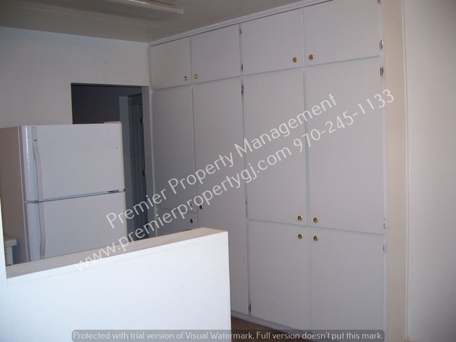 Building Photo - 257 29 Rd 1