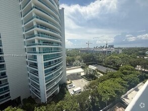 Building Photo - 2101 Brickell Ave