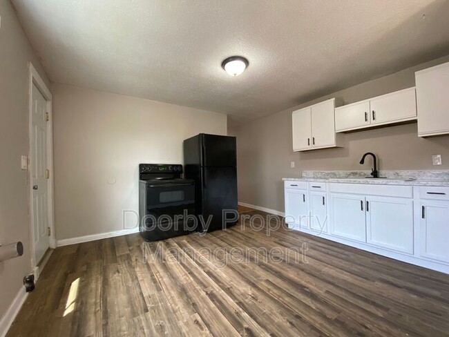 Foto del edificio - 2215 Allin St