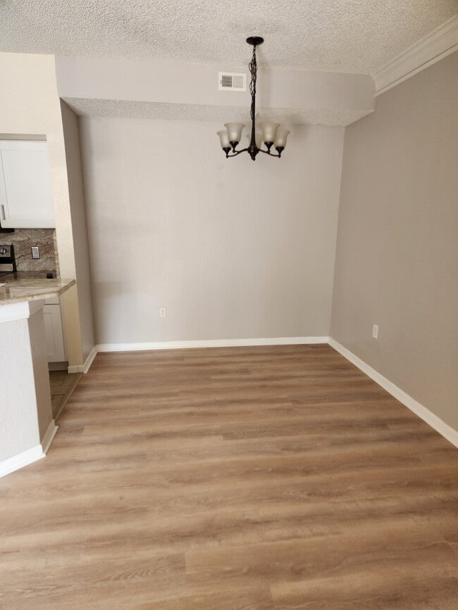 Dining - 13003 Plantation Park Cir Apartment