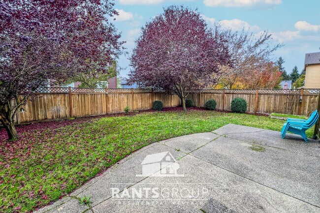 Foto del edificio - Spacious 4-Bedroom, 2.5-Bath Home with Open Layout in Lacey!