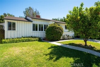 Building Photo - 5840 Allott Ave