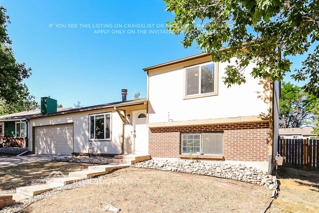 Building Photo - 4817 S Pitkin Way