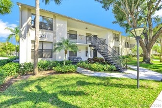Building Photo - 1252 S Military Trail
