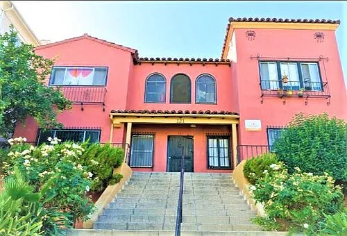 Foto principal - 121 N New Hampshire Ave