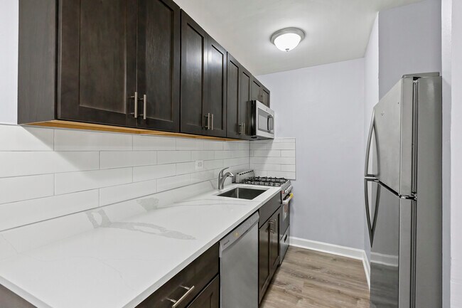 Foto del edificio - 4612 North Beacon-1C