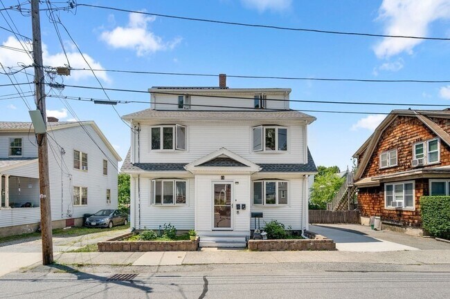 Foto del edificio - 11 Hillcrest Ave