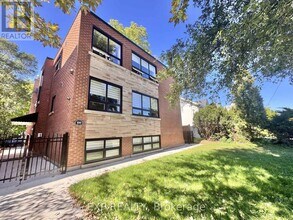 Building Photo - 100 West Avenue S