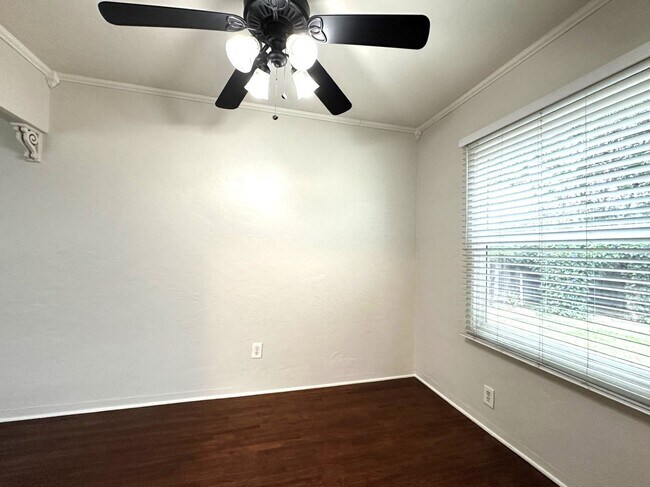 Foto del edificio - City Heights - Single Family Home with Cen...