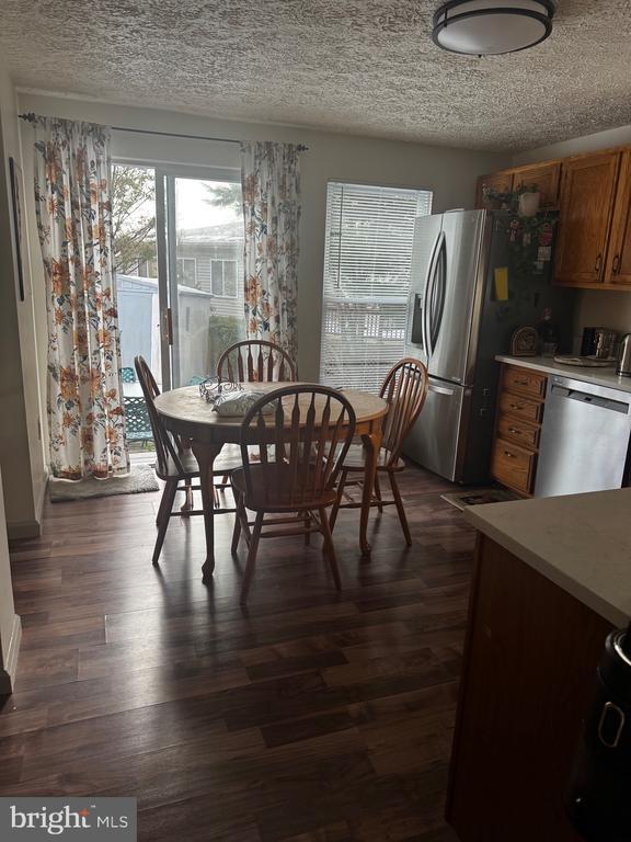 Foto del edificio - 13025 Gershwin Way