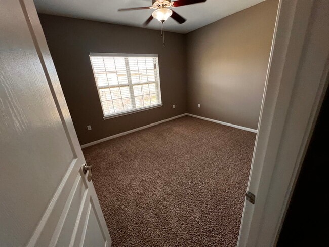 Building Photo - 1030 FM2931