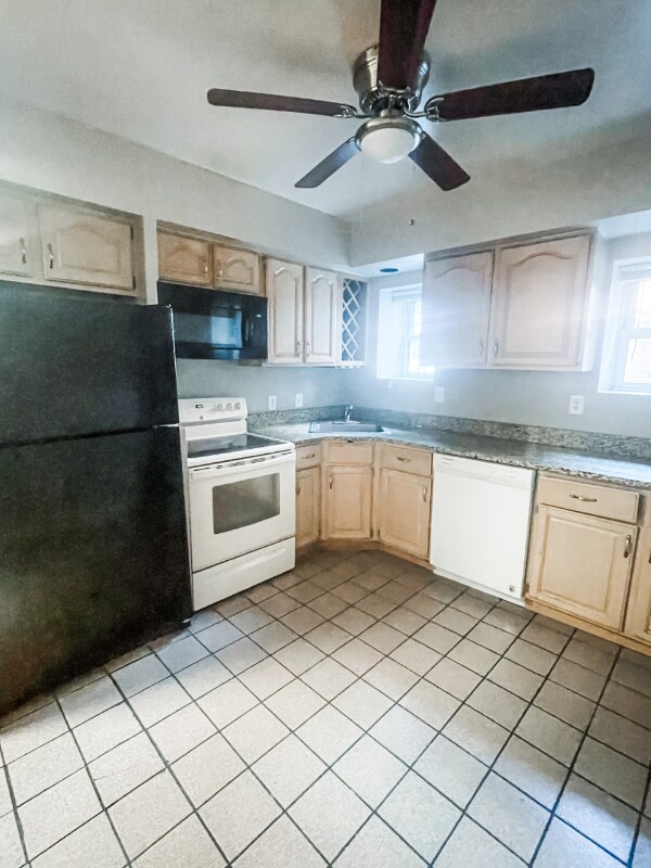 Building Photo - 4512 Westminster Pl