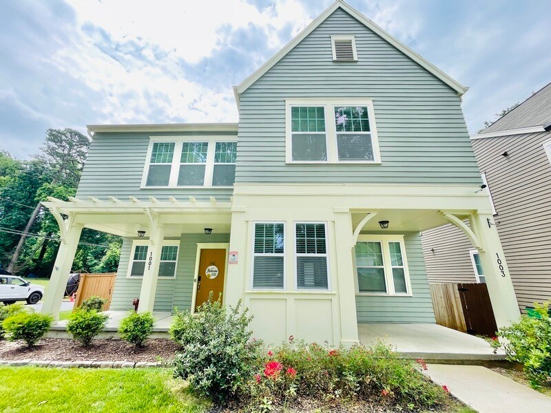 Foto principal - 1003 Wainwright Ave