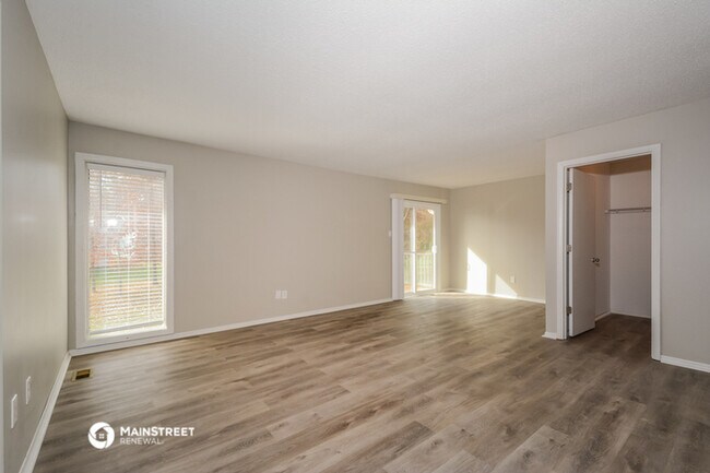 Foto del edificio - 705 Talon Dr