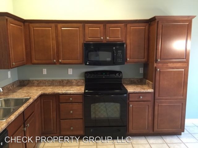 Building Photo - 3 br, 2 bath House - 305 Tipperary Crossing