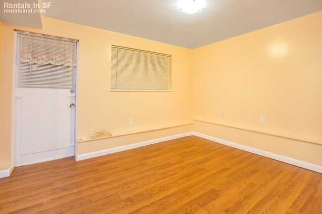 Building Photo - 3340 Taraval St
