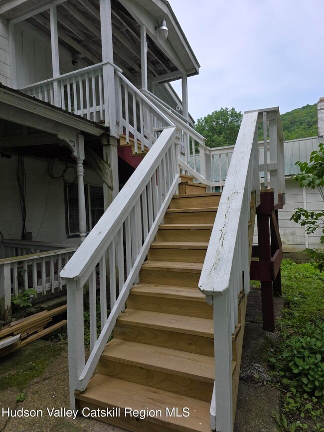 Building Photo - 1253 NY-214