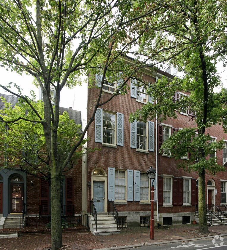 Foto principal - 228 Pine St