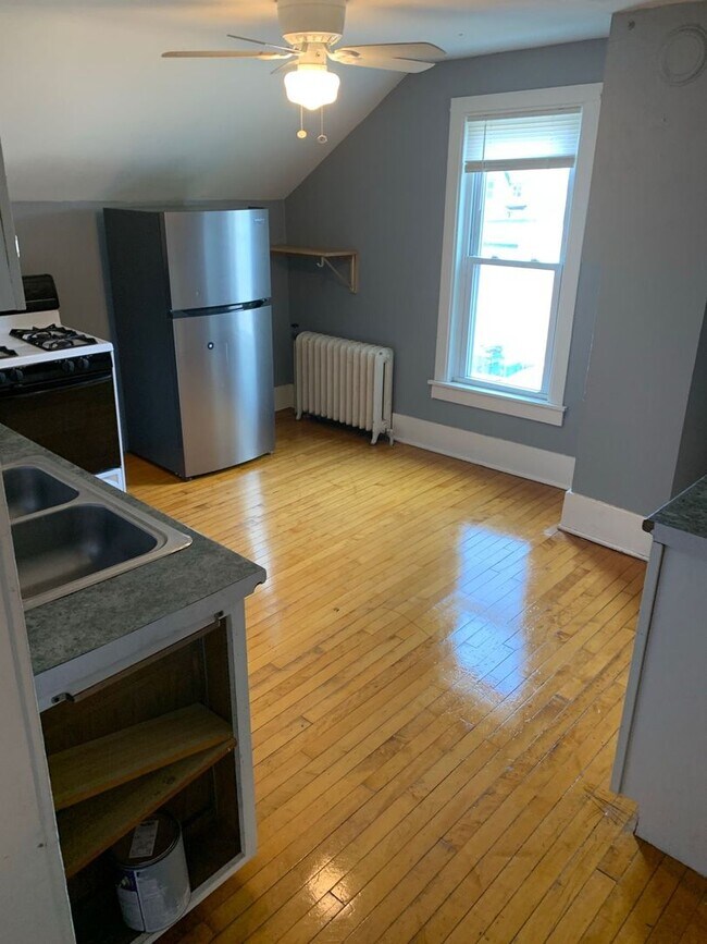 Foto del edificio - 3 Bedroom Duplex