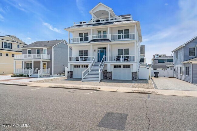 Foto del edificio - 13 5th Ave