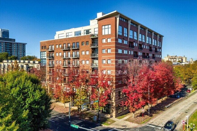 Photo - 715 N Church St Apartment