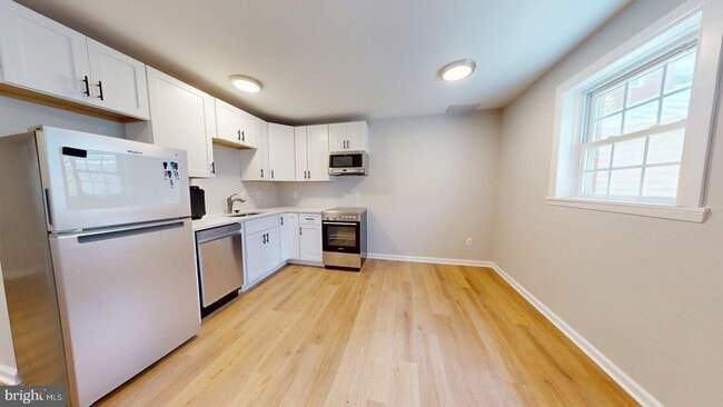 Foto del edificio - 706 N Cleveland St
