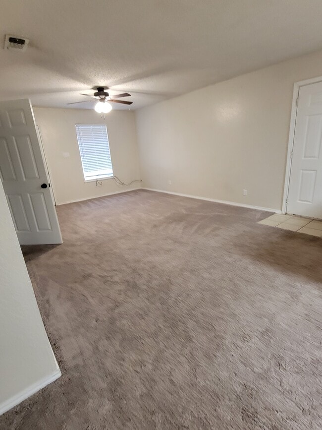 Building Photo - 509 Denison Cir