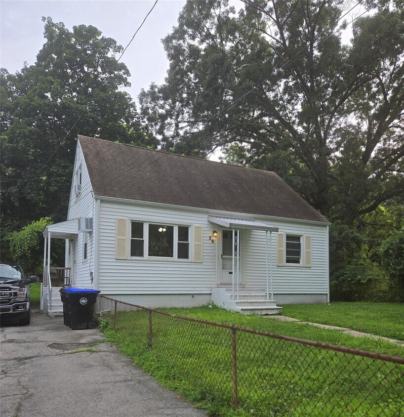Foto principal - 26 Glenwood Ave