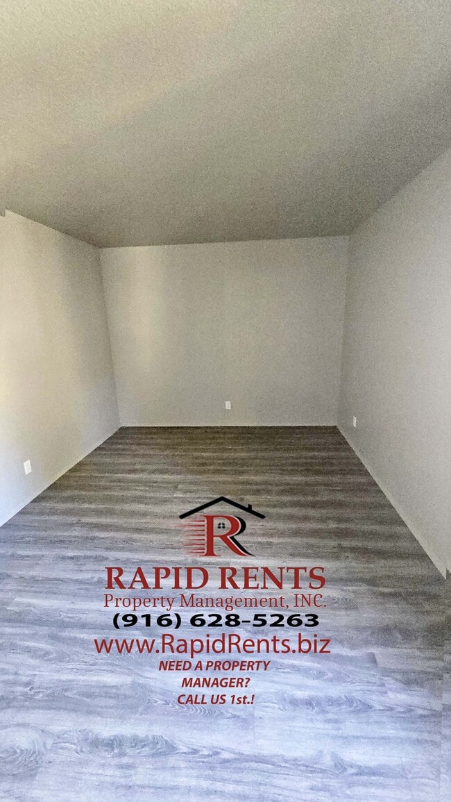 Foto del edificio - 9157 Newhall Dr