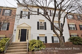 Building Photo - 1117 Huntmaster Terrace NE