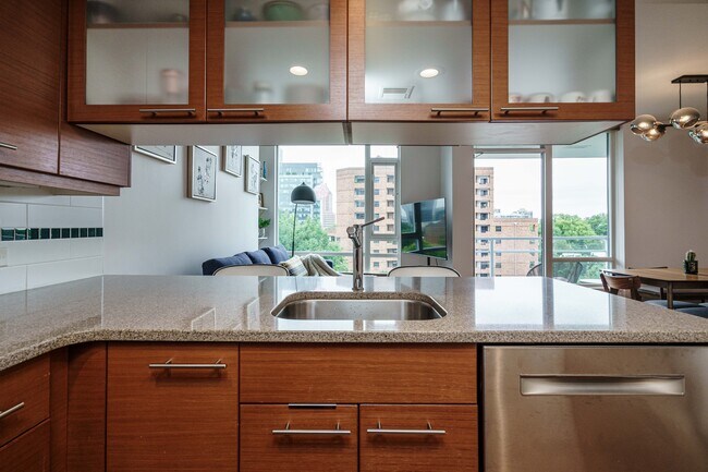 Foto del edificio - 1500 SW 11th Ave