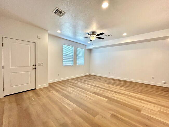 Building Photo - Arbor Park Community