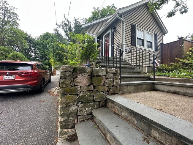 Photo - 358 Union St (Ashland, MA) Townhome