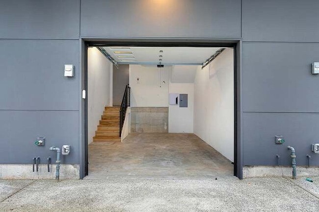 Building Photo - 9030 18th Ave SW